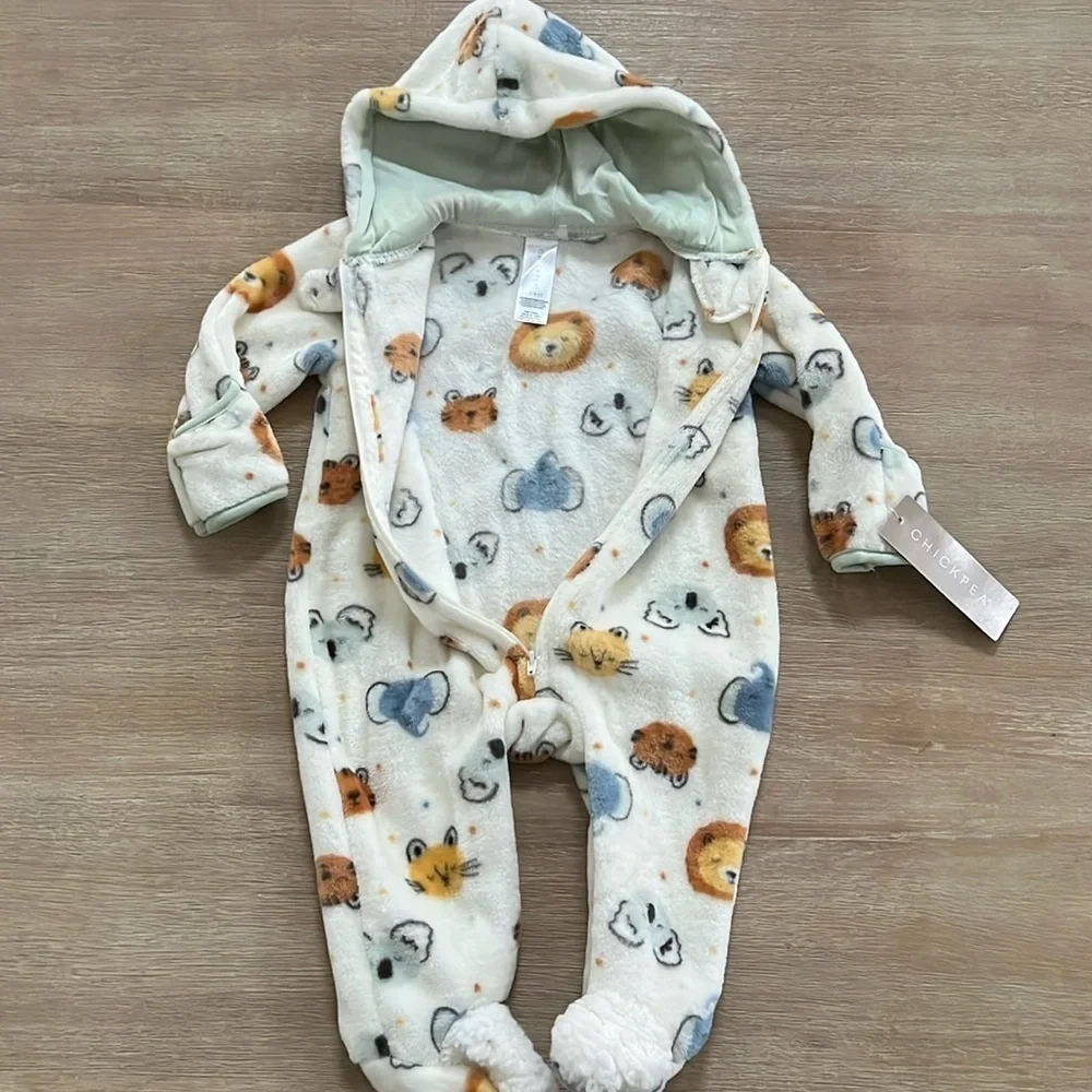 Chickpea Neutral Baby Boy Girl Animals Fuzzy Pram Bunting Coverall 3-6 months